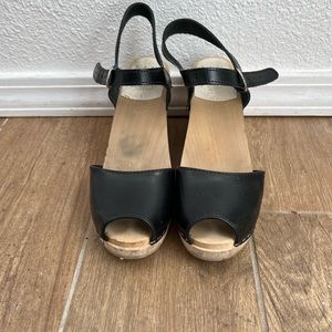 Maguba Swedish Clog Sandals size 7 (37)